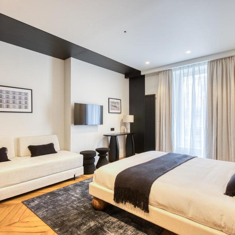  - Room #1713731301 - 17