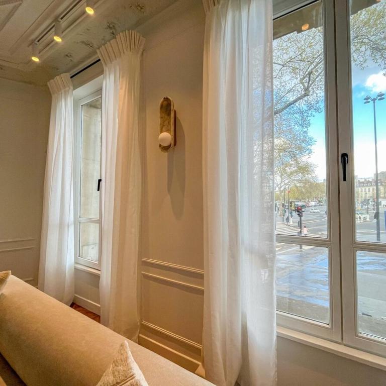  - Room #1713731301 - 31