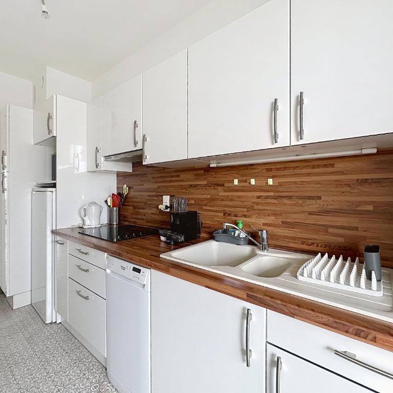 Cozy one bedroom apartment with balcony and parking - Appartement 1 Chambre avec Balcon - 4