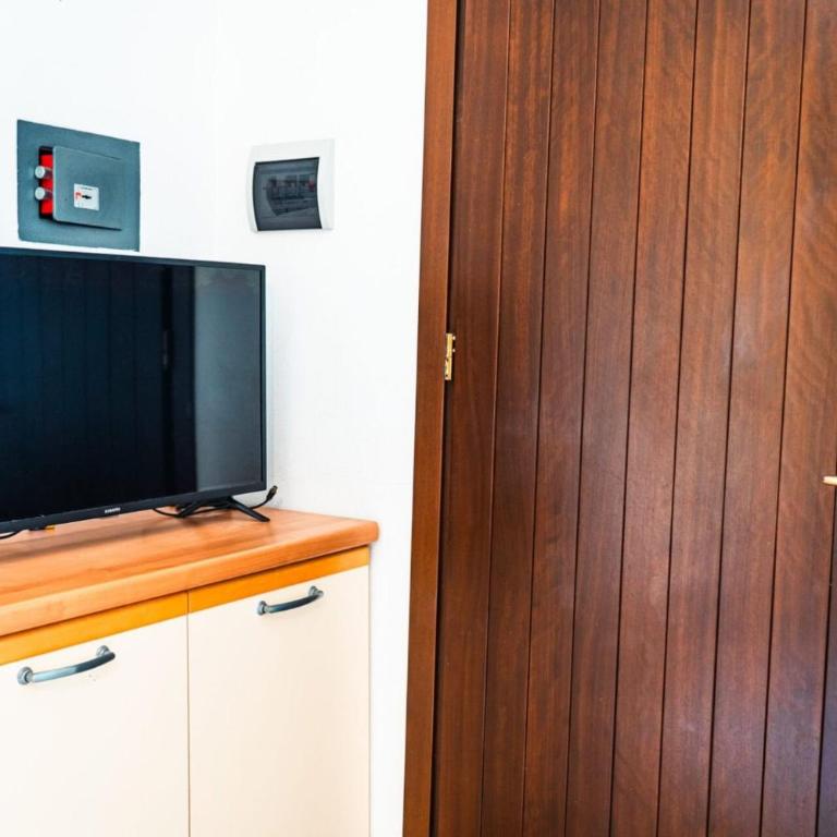 Cozy flat with pool access - Room #1713738401 - 9