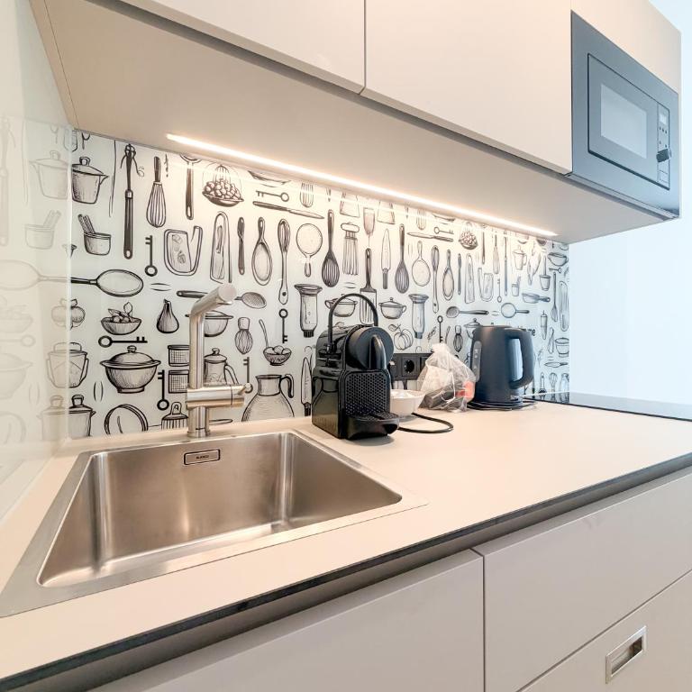 Blackhome City Hauptbahnhof I contactless check-in - Deluxe Studio - 4