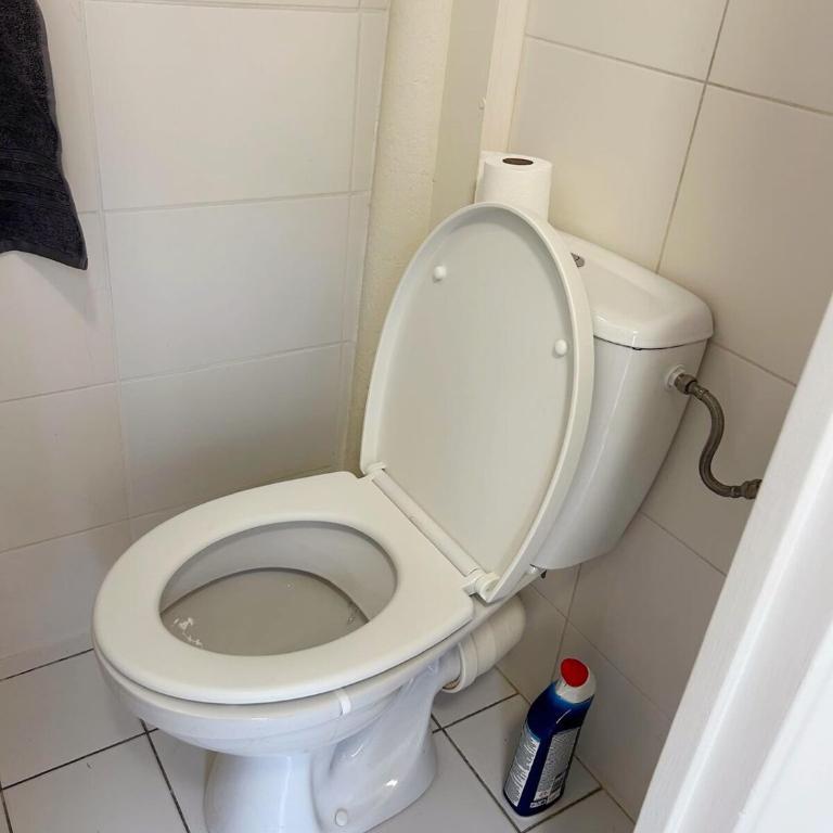  - Room #1713748801 - 8