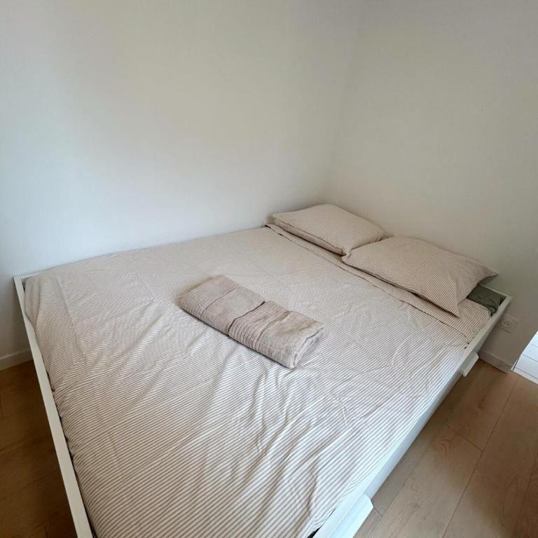  - Room #1713748801 - 9