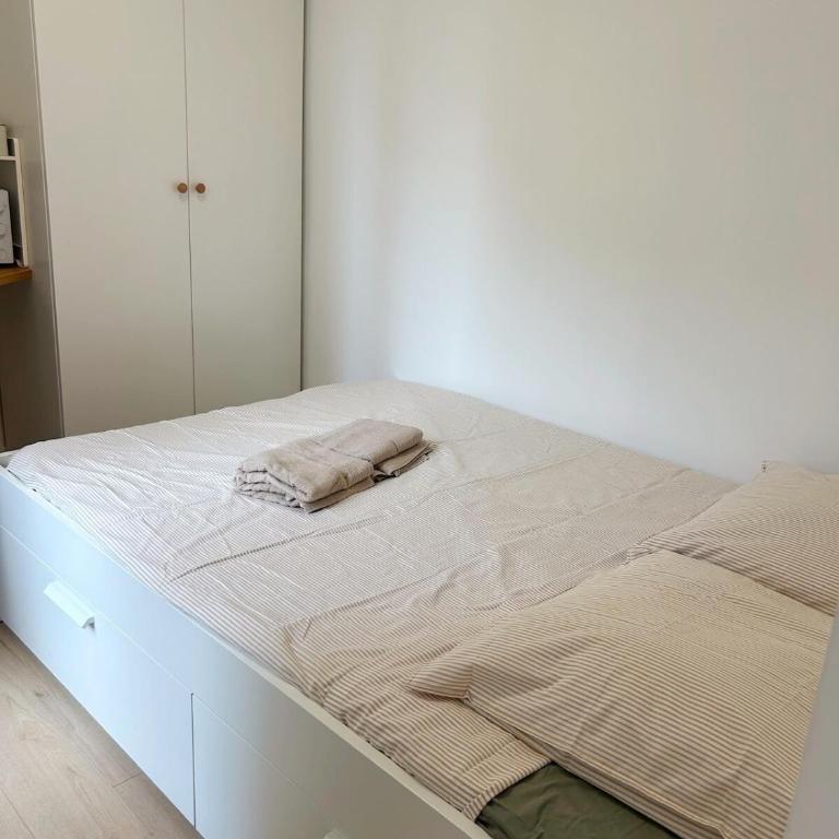  - Room #1713748801 - 15