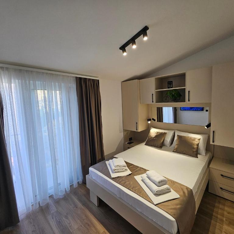 Apartmani Matković - Deluxe Studio mit Doppelbett - 1