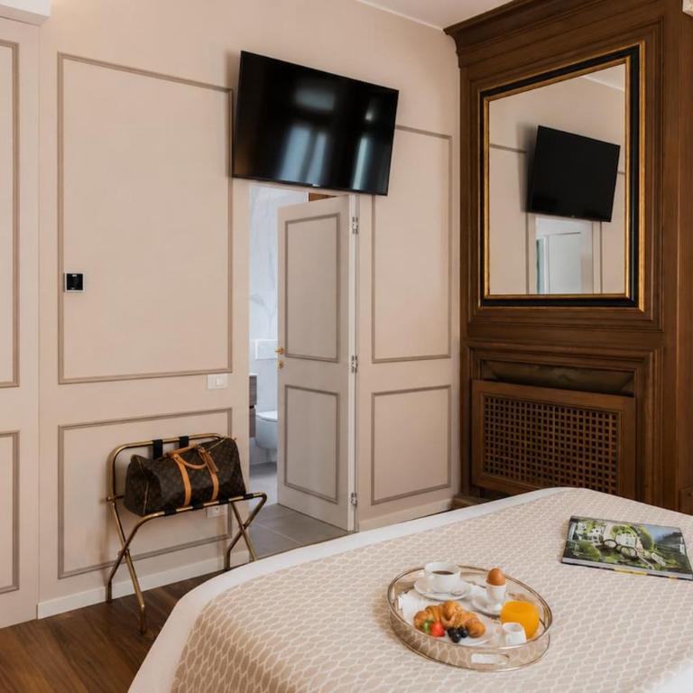  - Room #1713754601 - 36
