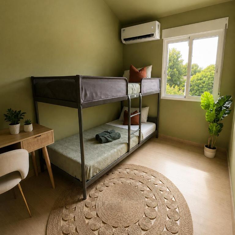 La Marina - 3 Bed House near Beach - Vacation Home - 5