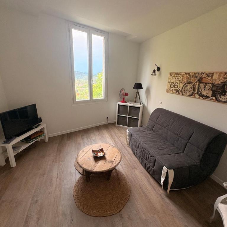 Cocon calme et parking gratuit - proche centre - Appartement 1 Chambre - 1