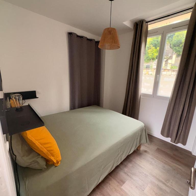 Cocon calme et parking gratuit - proche centre - Appartement 1 Chambre - 2