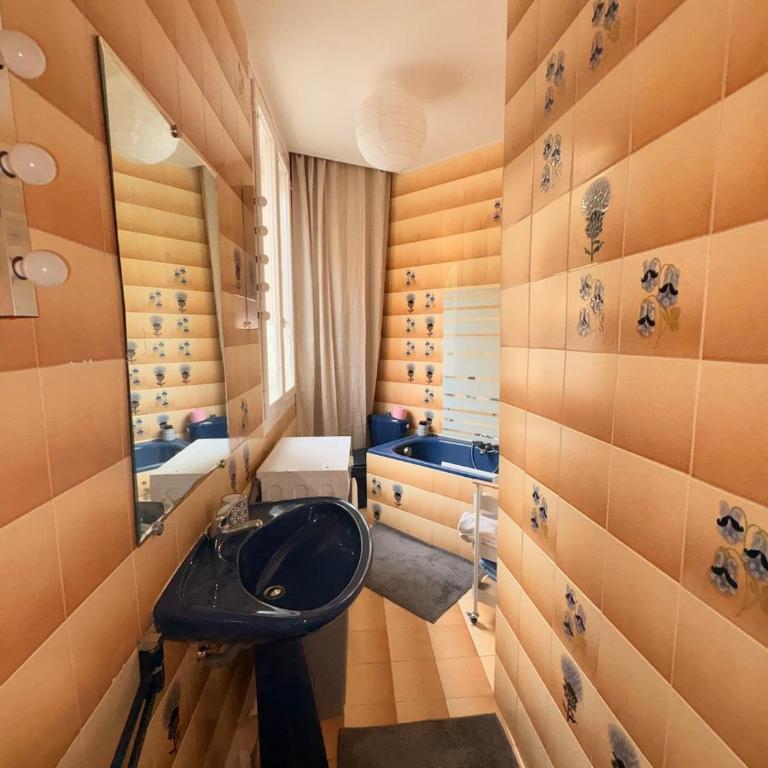 Cocon calme et parking gratuit - proche centre - Appartement 1 Chambre - 12