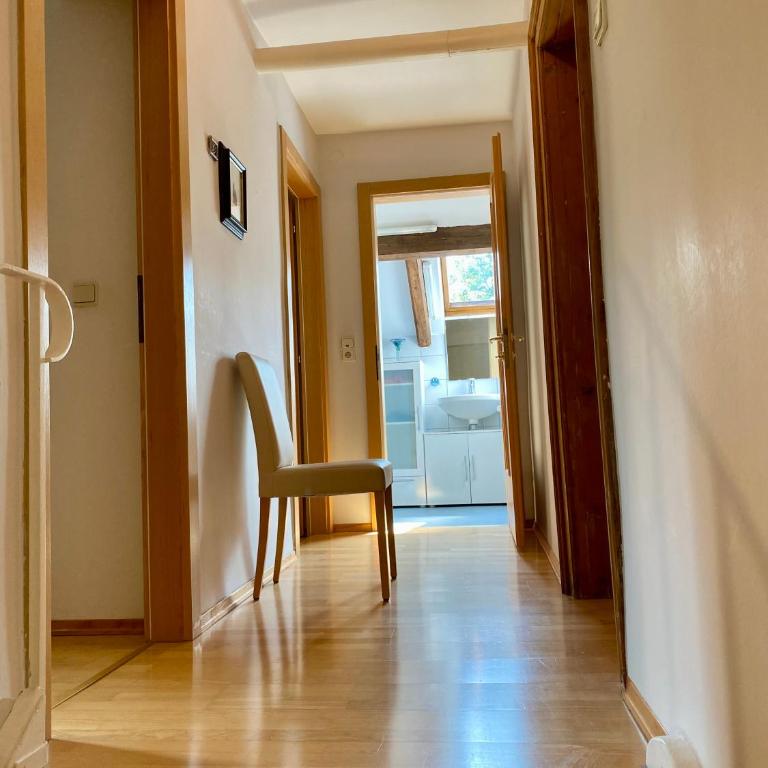 Ferienwohnung Bergulme - Apartment mit 3 Schlafzimmern und Bergblick - 65
