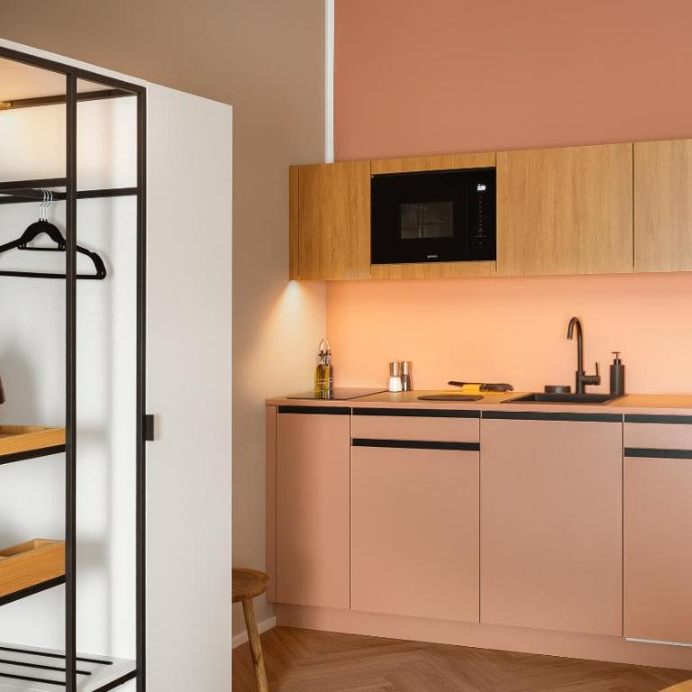 Limehome Linz Urfahr - Familiensuite mit 1 Schlafzimmer - 11