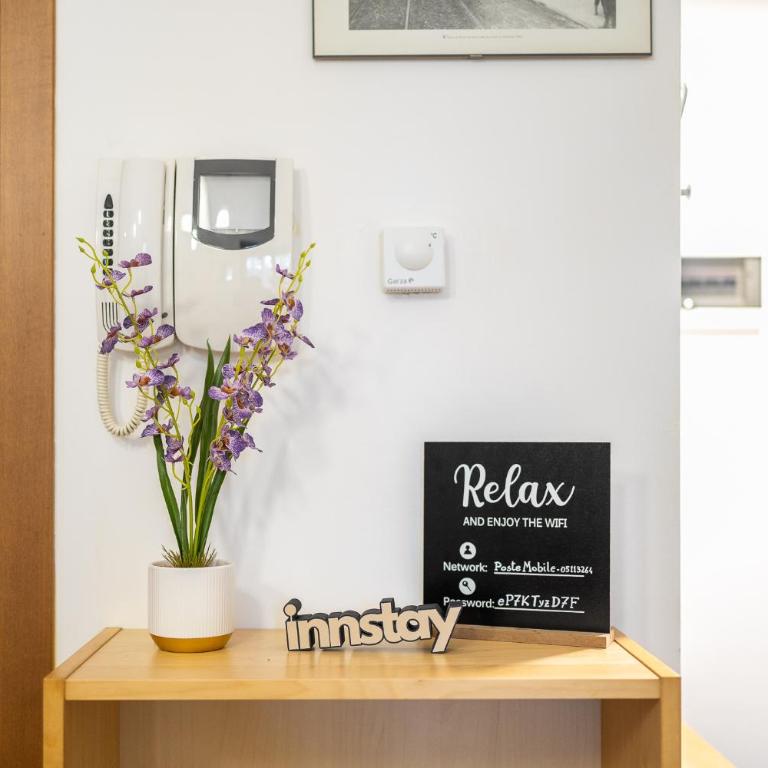 Bicocca Comfort Apartment - Free Parking - Near M5 Metro - Appartamento con 2 Camere da Letto - 45