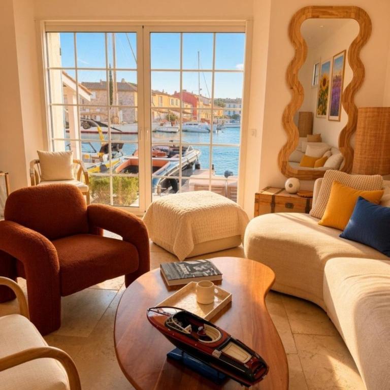 Villa d'exception avec jardin et piscine sur le port - Villa - Côté Plage - 2