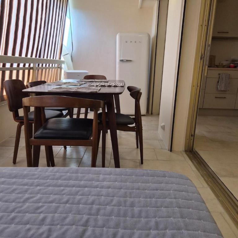 Les pieds dans l'eau - 6 couchages - Appartement 2 Chambres - 21