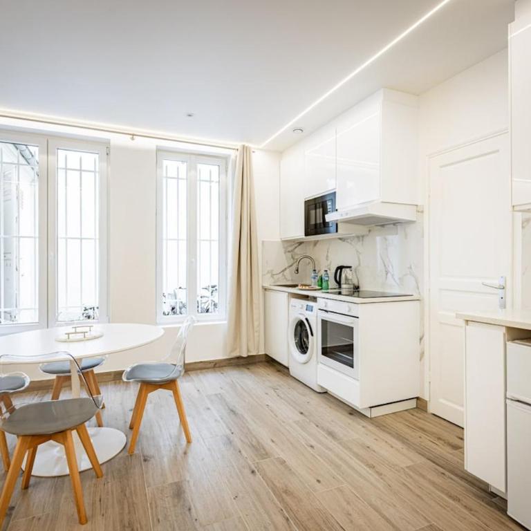 Cœur Batignolles-Europe-2 bedrooms-charming-Paris 8 - Appartement 2 Chambres - 6