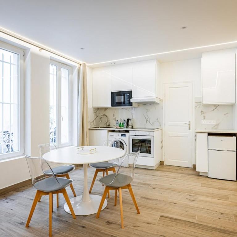 Cœur Batignolles-Europe-2 bedrooms-charming-Paris 8 - Appartement 2 Chambres - 12