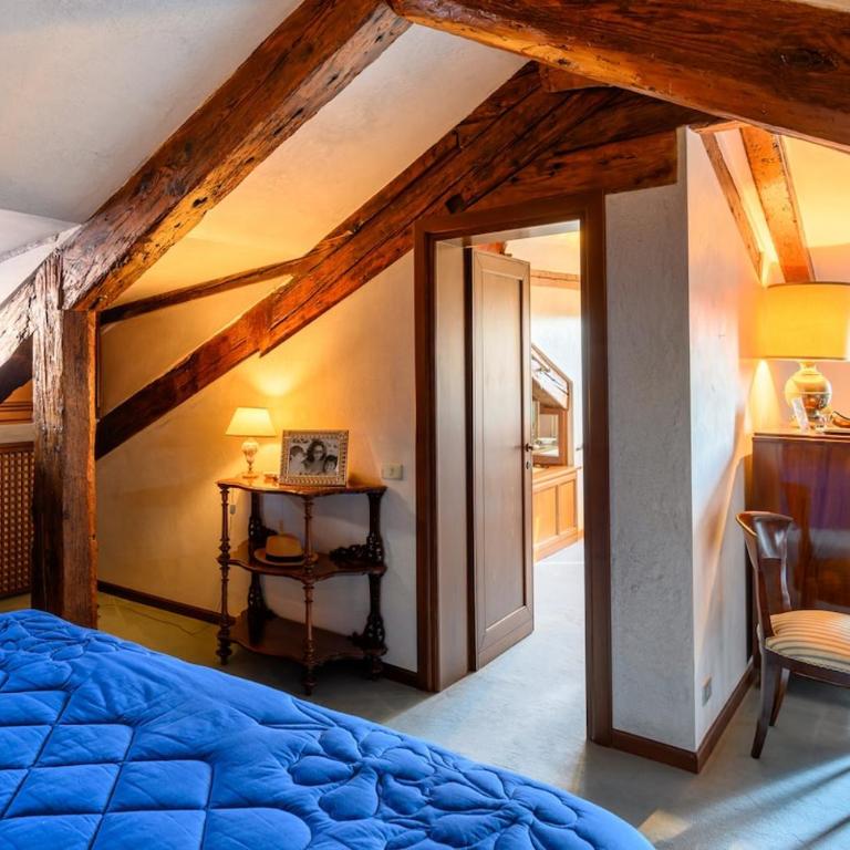  - Room #1713810301 - 2
