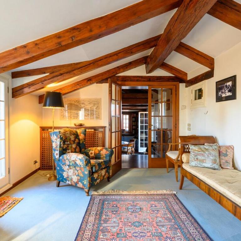  - Room #1713810301 - 14