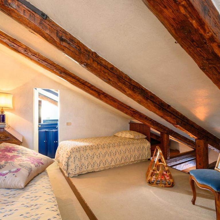  - Room #1713810301 - 27