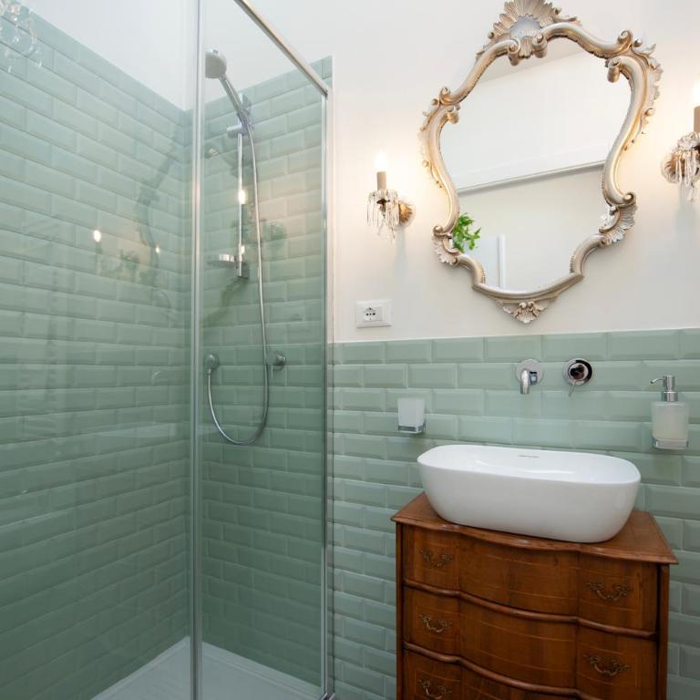 Parcheggio & Giardino Privato - Tramvia a 5 minuti - Two-Bedroom Apartment - 8