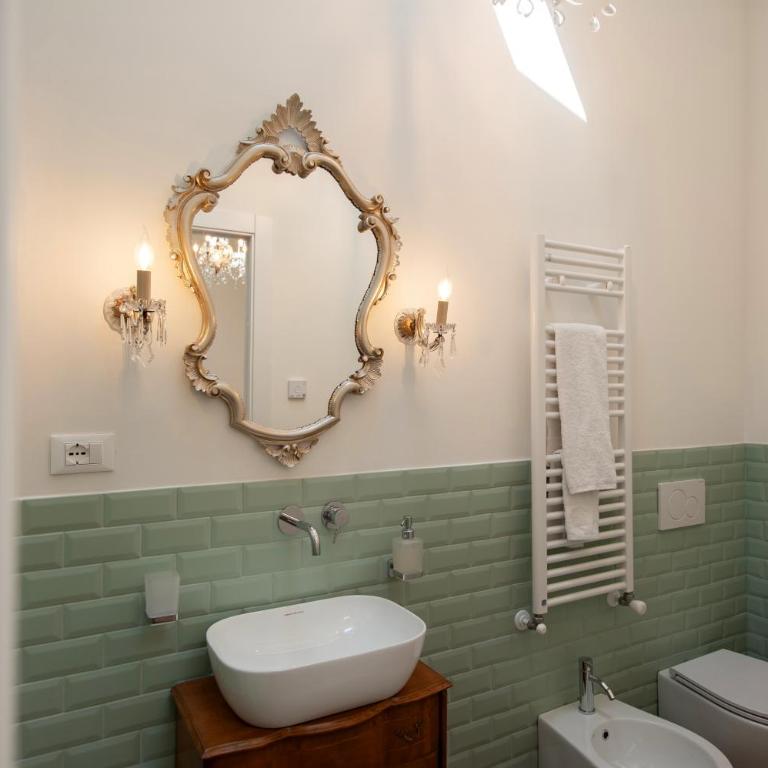 Parcheggio & Giardino Privato - Tramvia a 5 minuti - Two-Bedroom Apartment - 17