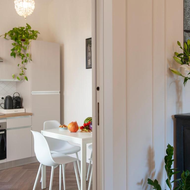Parcheggio & Giardino Privato - Tramvia a 5 minuti - Two-Bedroom Apartment - 23