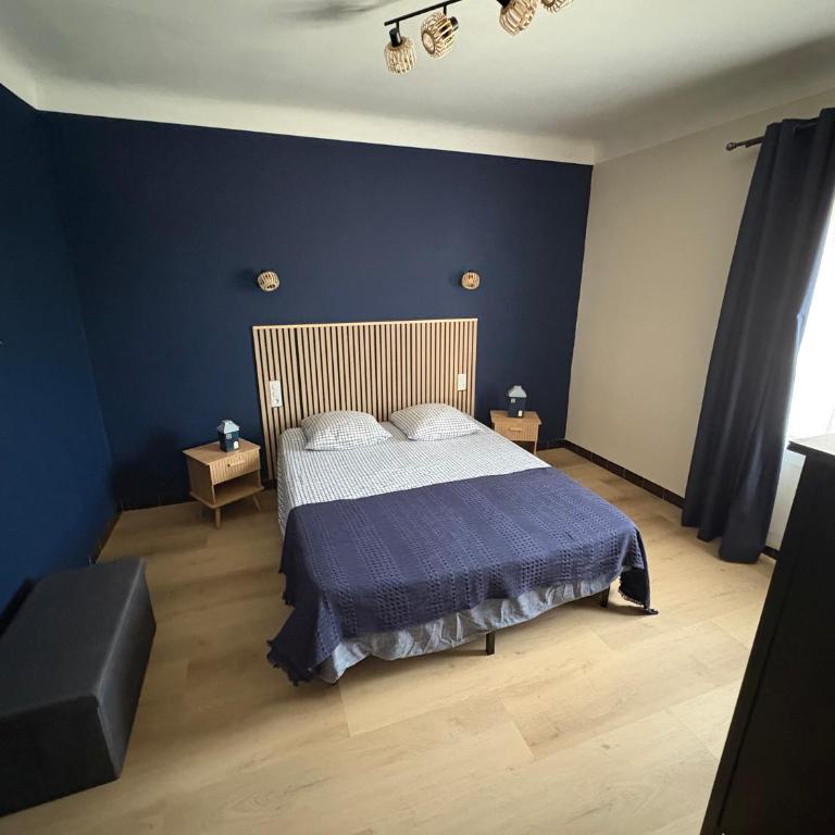 APPARTEMENT TOUT CONFORT AVEC PARKING FERMÉ - Appartement - 24