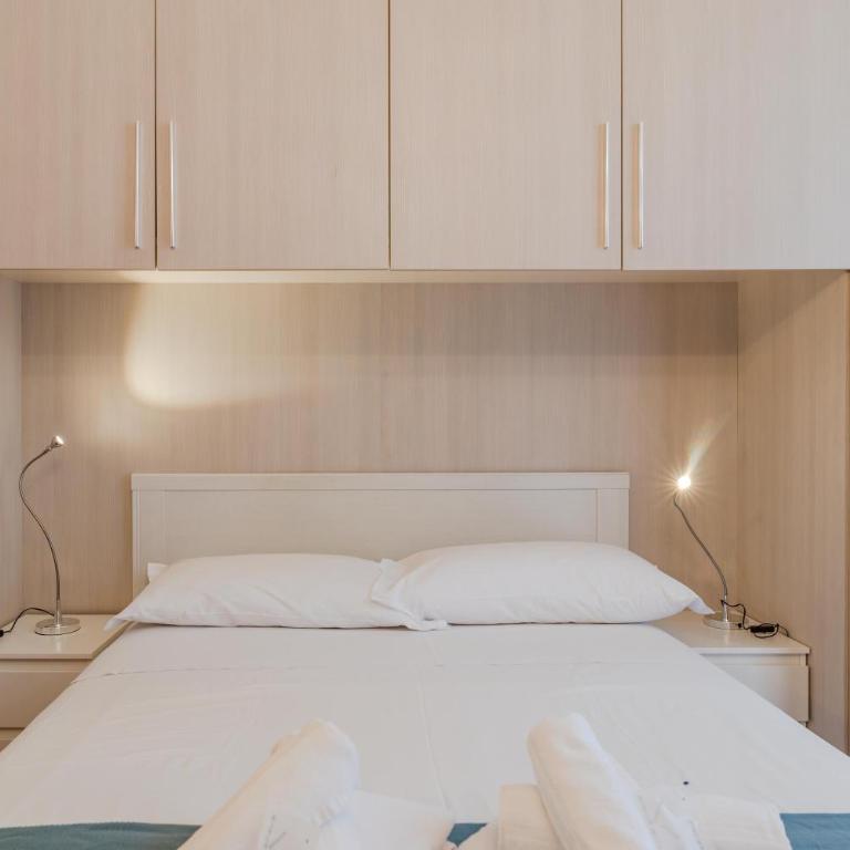 Burzio 9 by Toh Solution - Appartamento - 10