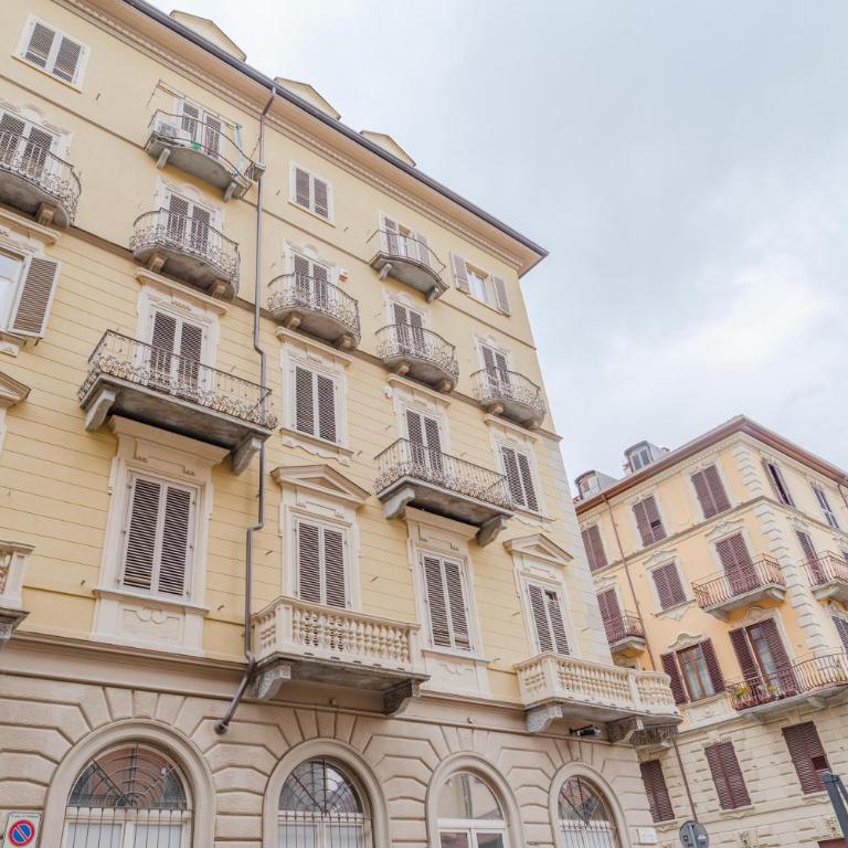 Burzio 9 by Toh Solution - Appartamento - 54