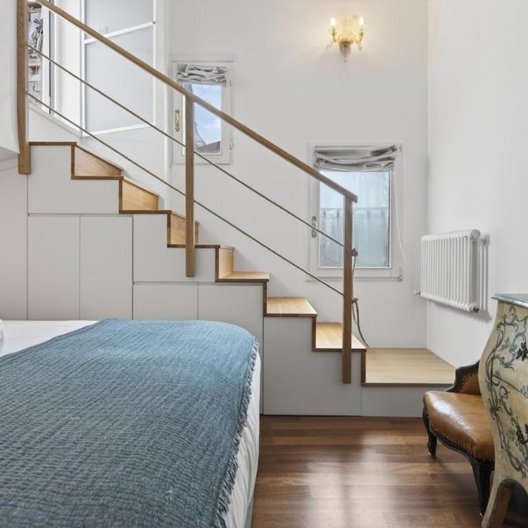  - Room #1713820001 - 16