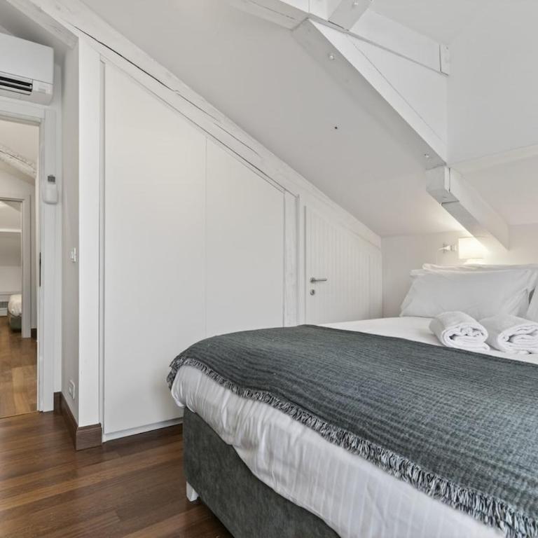  - Room #1713820001 - 20