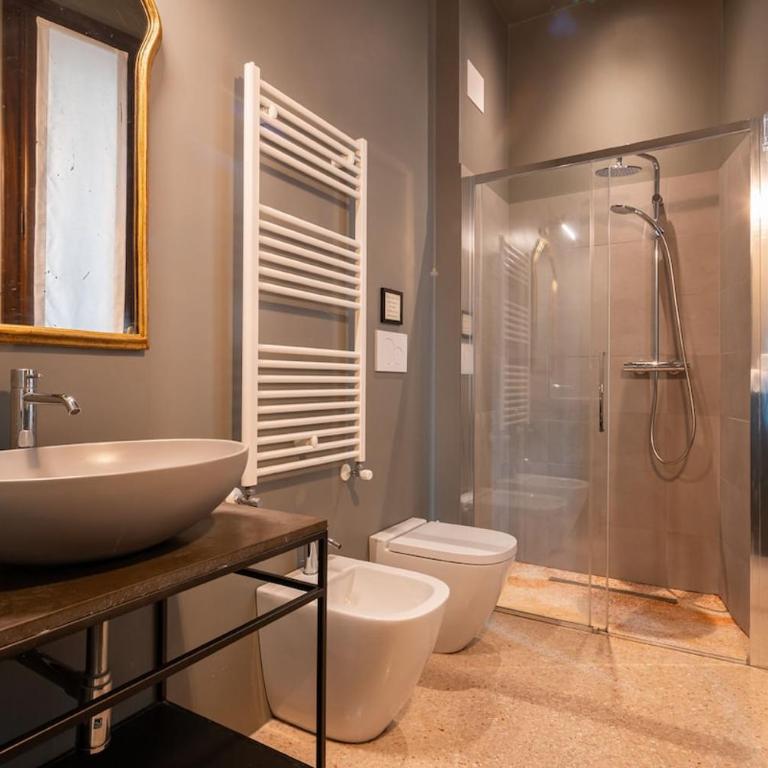  - Room #1713820101 - 27