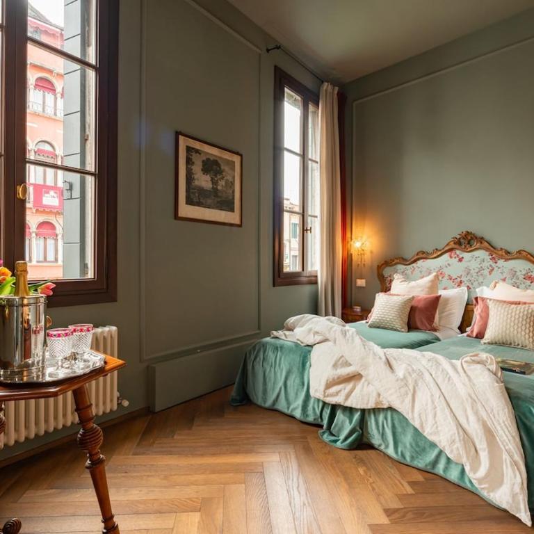  - Room #1713820101 - 52