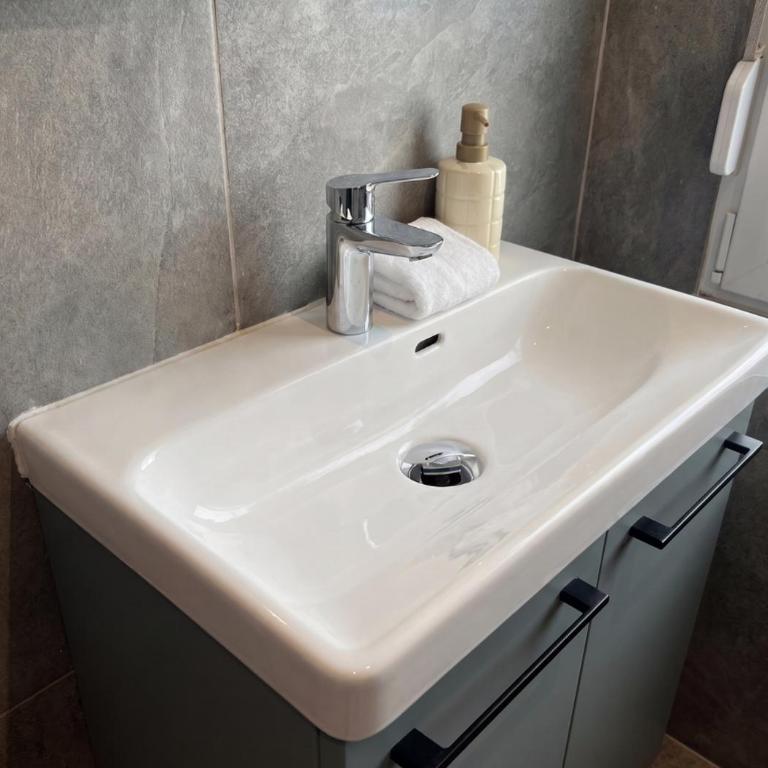 Studio Premium - Cœur Historique Mulhouse - Appartamento con 1 Camera da Letto - 12