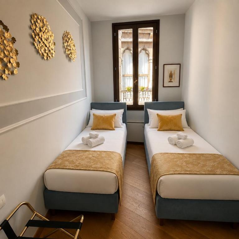  - Room #1713824901 - 21