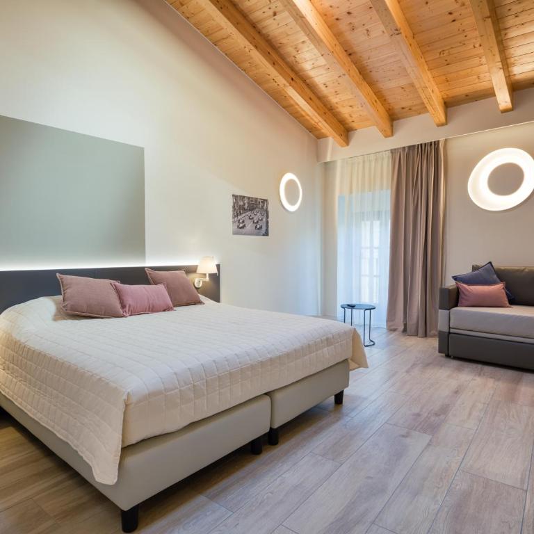Residenza DiPiù - Camera Familiare Deluxe - 1