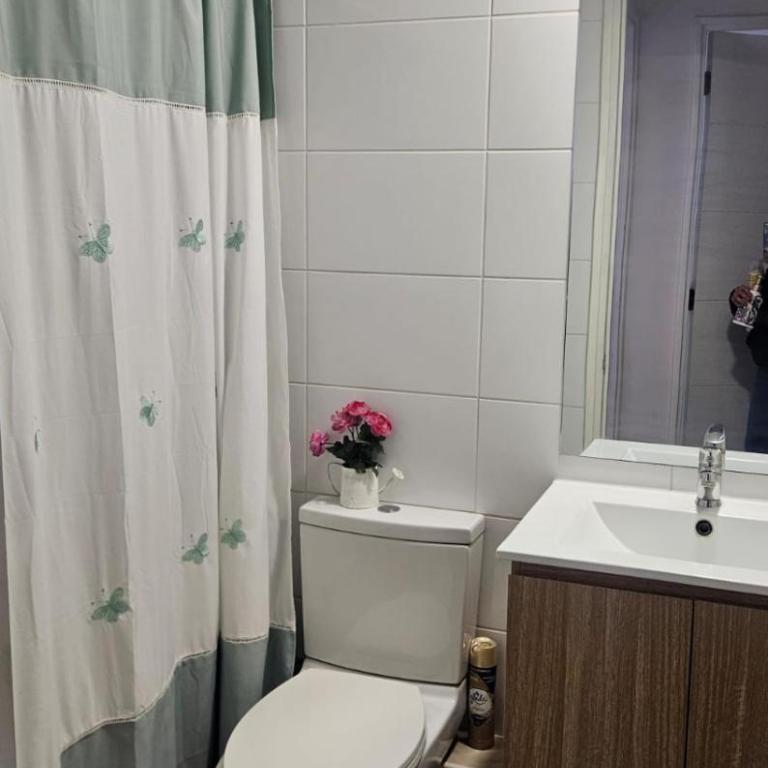  - Room #1713828101 - 2