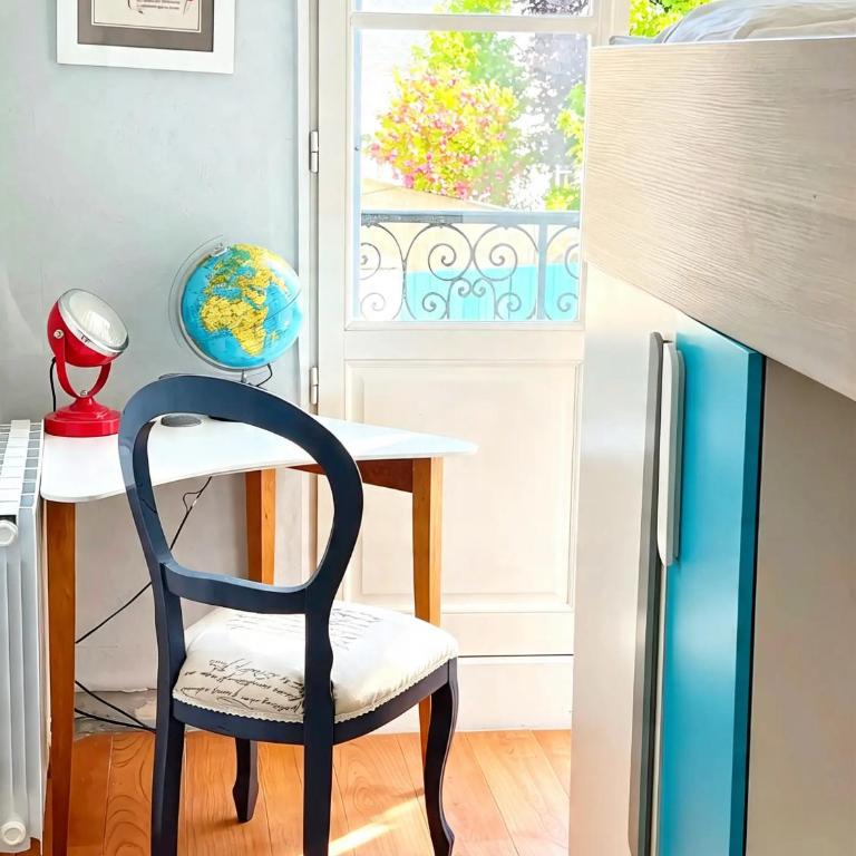 Le Nid Saumurois 2min du Centre ville Parking & Wifi gratuit - Appartement 2 Chambres - 12