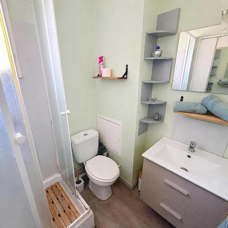 studio avec terrasse et piscine - Appartement 1 Chambre - 7