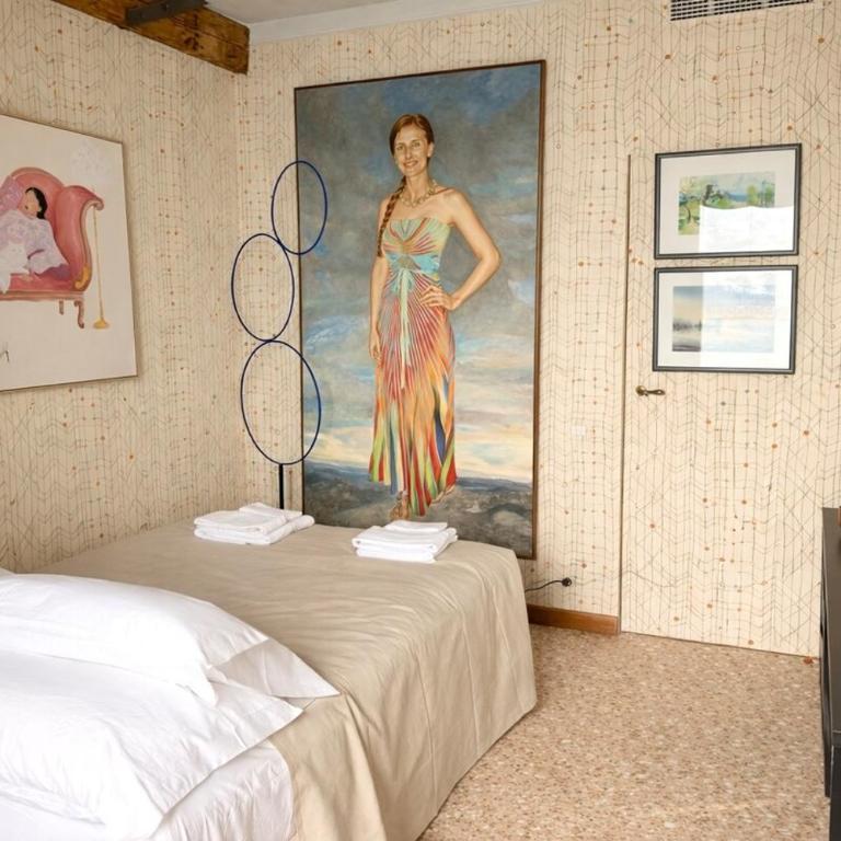  - Room #1713834401 - 2