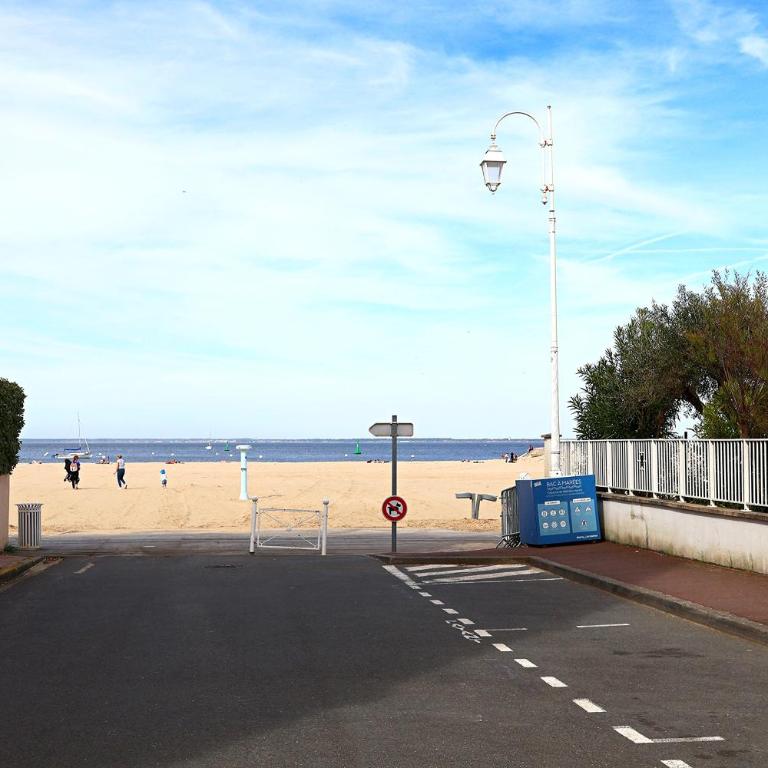 100m from Arcachon Beach Spacious 100m2 Apartment with Parking and Air Conditioning - Apartamento - 35