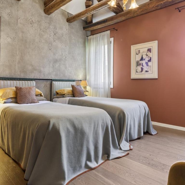  - Room #1713839801 - 17