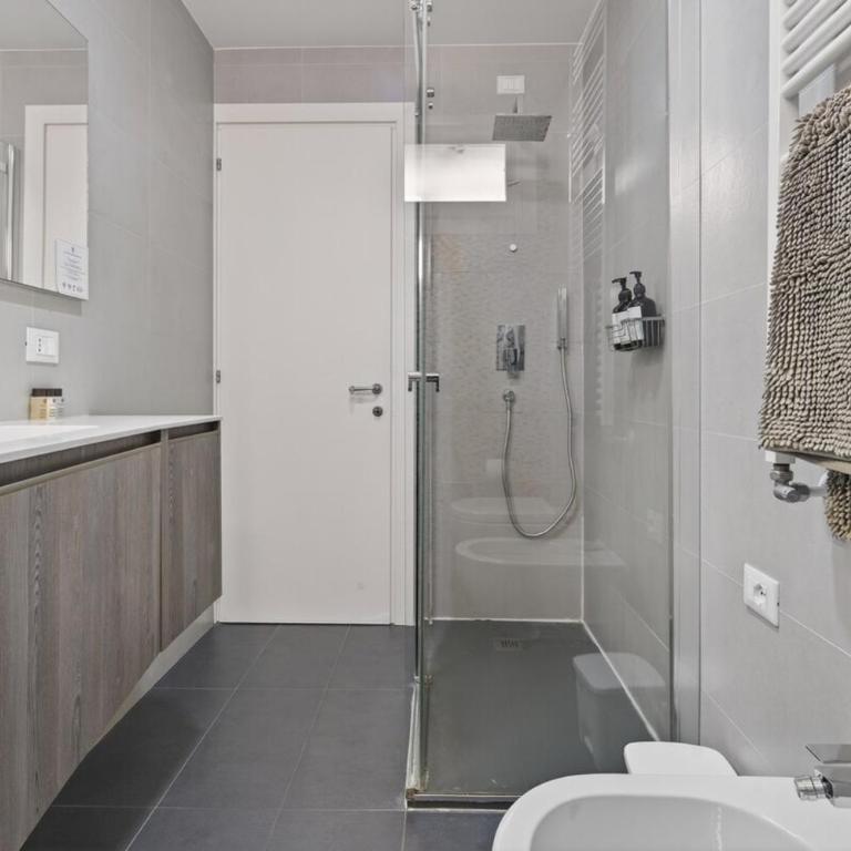  - Room #1713839801 - 41