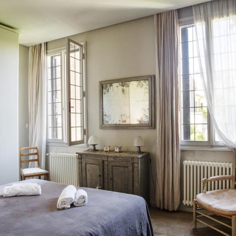  - Room #1713839901 - 11