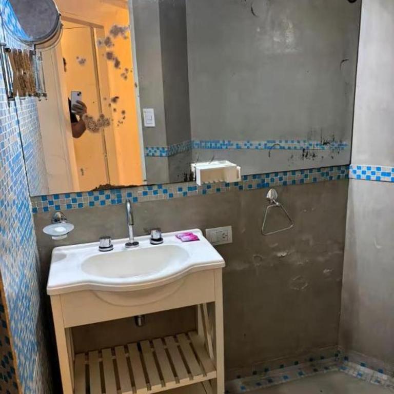 Excelente departamento en el centro de Martinez - Apartamento de 2 dormitorios - 10