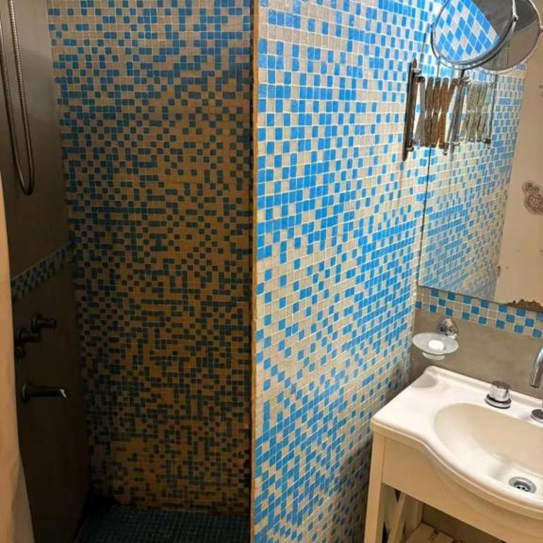 Excelente departamento en el centro de Martinez - Apartamento de 2 dormitorios - 5