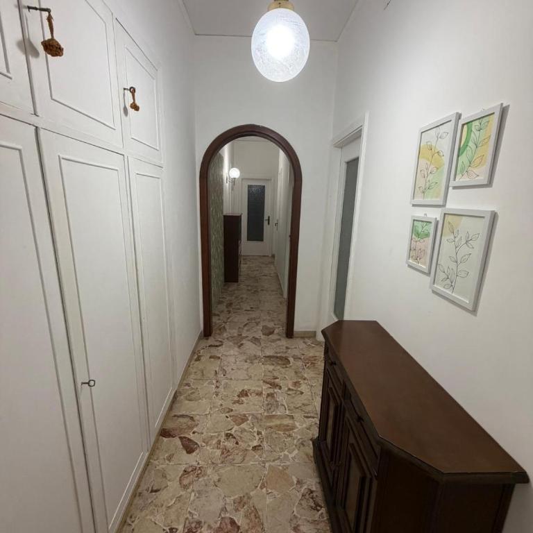  - Room #1713844301 - 2