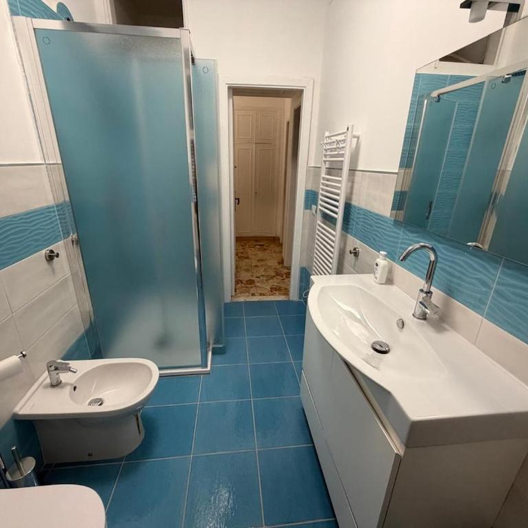 - Room #1713844301 - 7