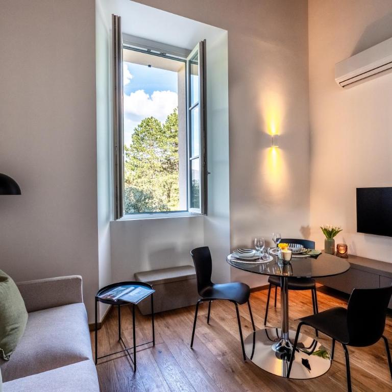 Villa Maderni Retreat - by MyHomeInComo - Room #1669032703 - 22